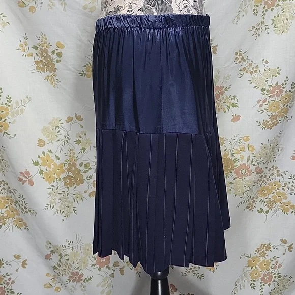 Vtg. 3 pc double breasted pinstripe suit - Picture 9 of 12